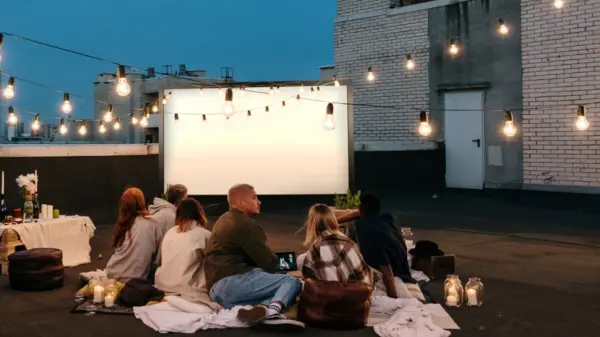Mobile Rückprojektions Fläche, Outdoor Kino, Kino mit Freunden