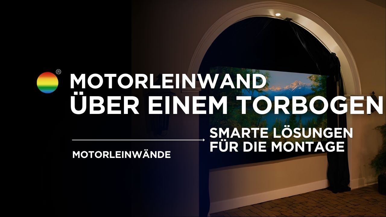 Motorleinwand über einem Torbogen von Stiers in Aktion